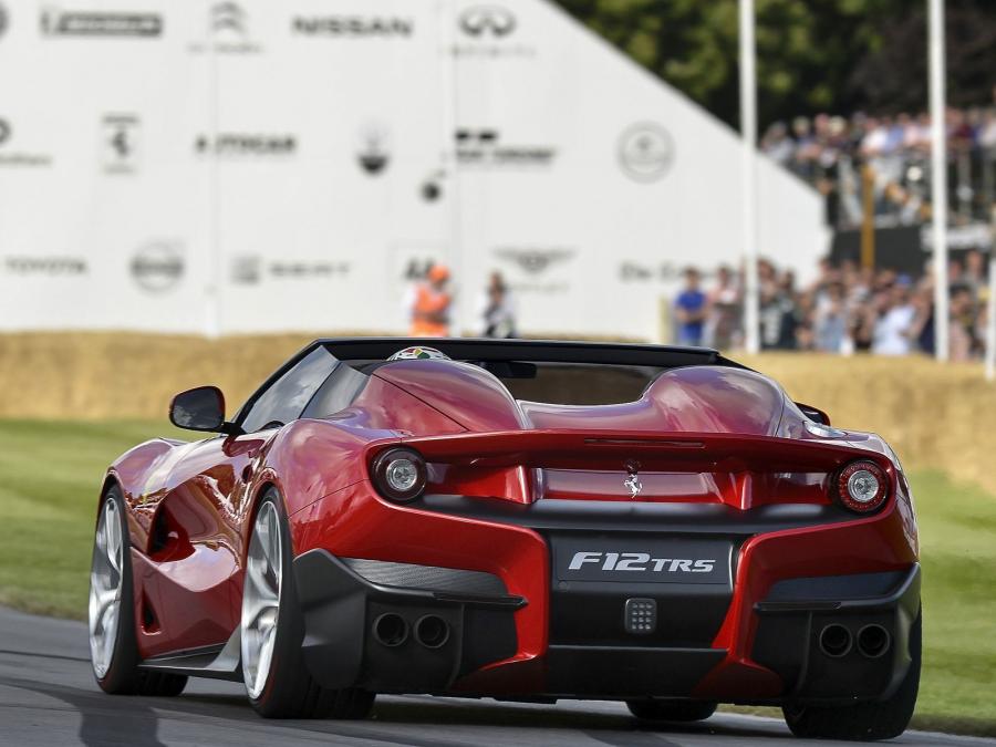  Ferrari F12 TRS 2014 года  (фото 2 из 14)